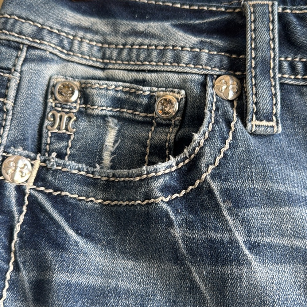 Miss Me Georgie Fleur Blue Boot Cut Jeans. New. - Picture 7 of 7